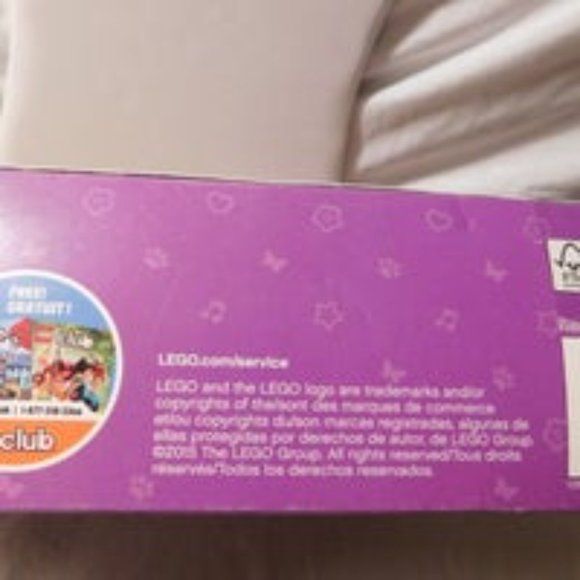 LEGO Friends 41102 Advent Calendar Retired Set - Picture 4 of 5